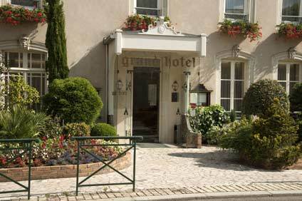 Grand Hotel De Solesmes - Teritoria Eksteriør billede