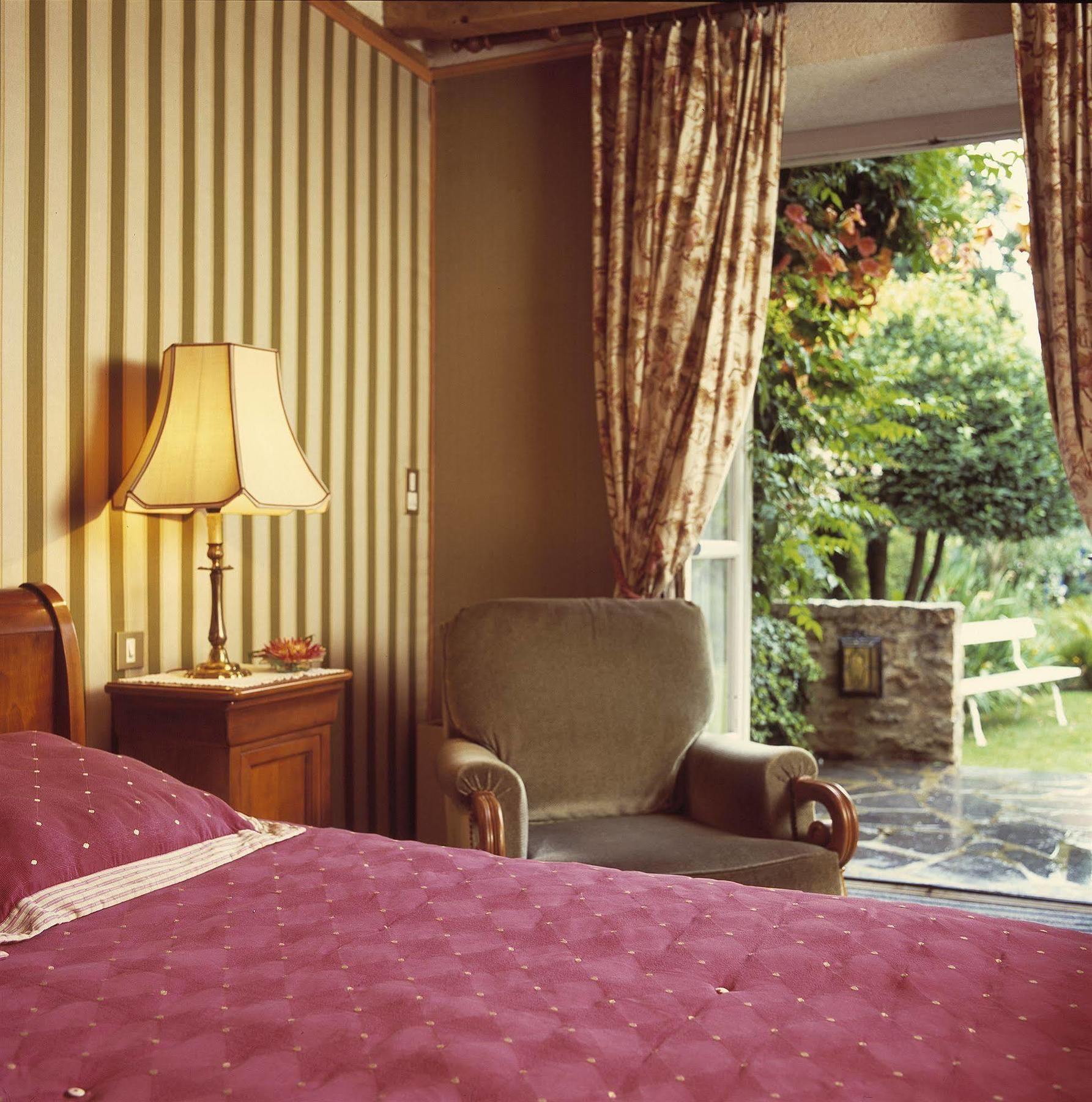 Grand Hotel De Solesmes - Teritoria Værelse billede